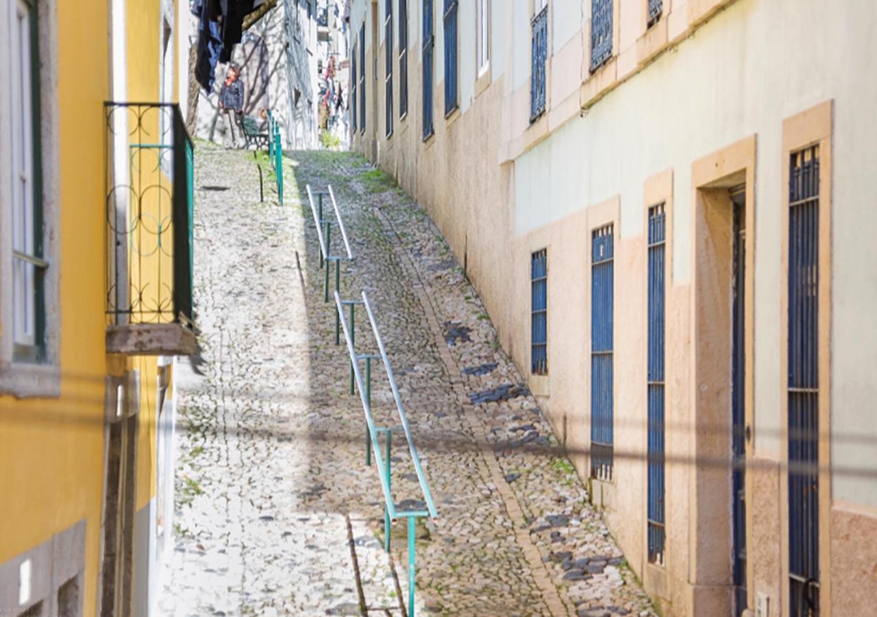 Beco Do Melo, A Traditional Building In Alfama Apartment *